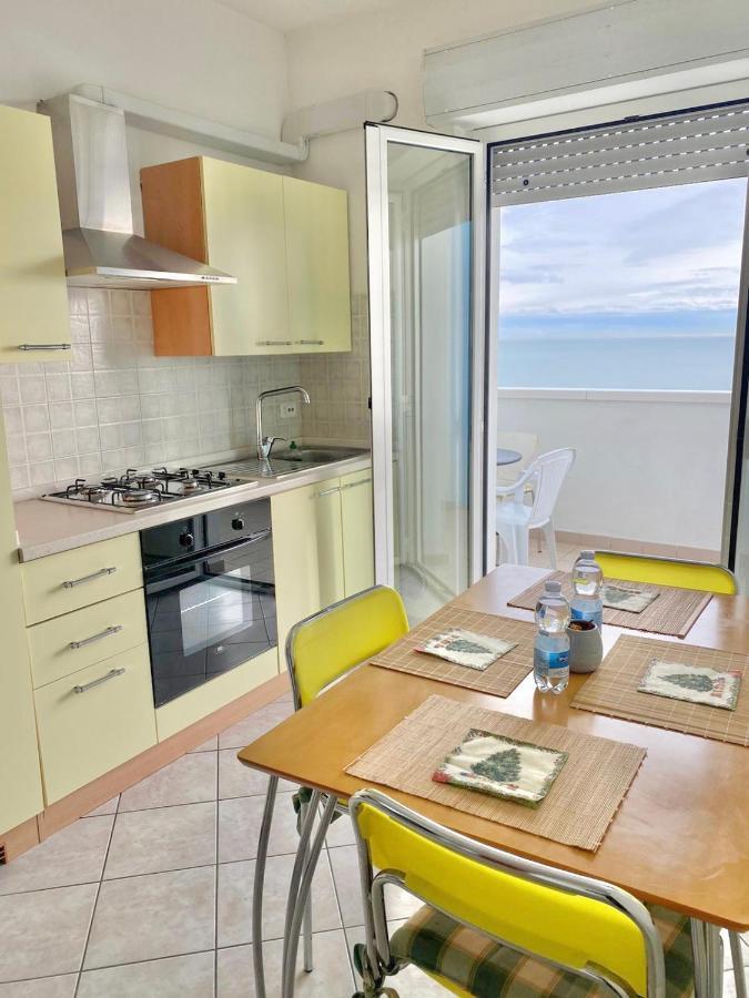 Punto Di Osservazione Lido di Fermo Exteriör bild
